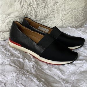 Vionic Cameo Sneakers